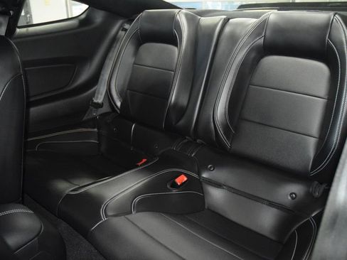 Used 2020 Ford Mustang Shelby GT500 w/ Technology Package RWD image 43