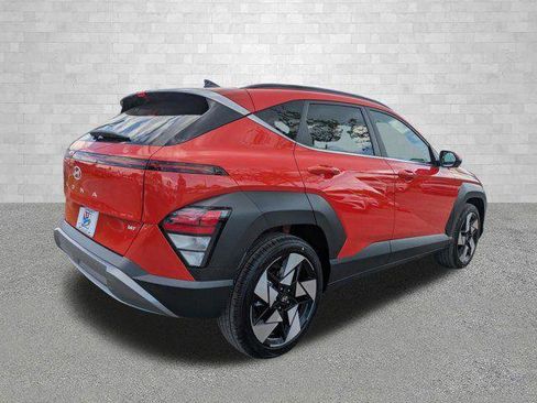 New 2026 Hyundai Kona Limited FWD image 2