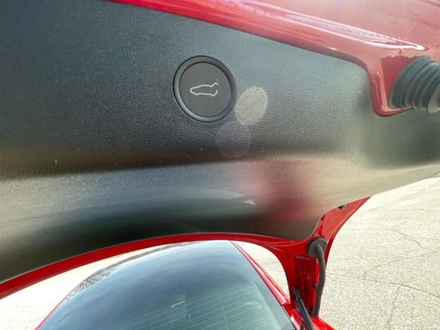 Used 2021 Tesla Model 3 Standard Range Plus image 29