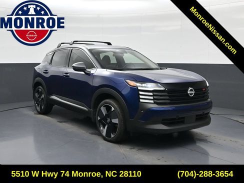 Certified 2025 Nissan Kicks SR FWD image 1