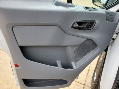 Used 2018 Ford Transit 150 130 Low Roof RWD image 11