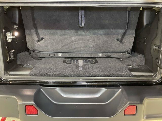Used 2021 Jeep Wrangler Rubicon AWD/4WD image 19
