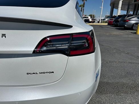 Used 2021 Tesla Model 3 Long Range AWD/4WD image 12