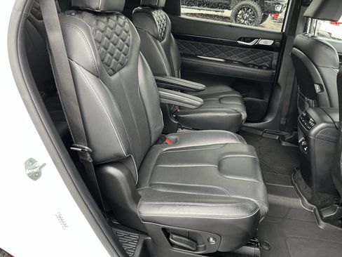 Used 2021 Hyundai Palisade Calligraphy w/ Cargo Package AWD/4WD image 4