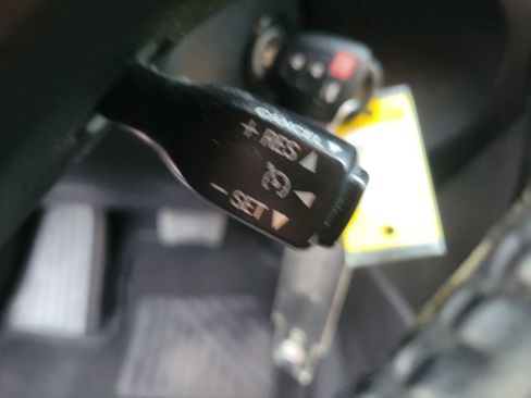 Used 2016 Toyota Corolla S image 27