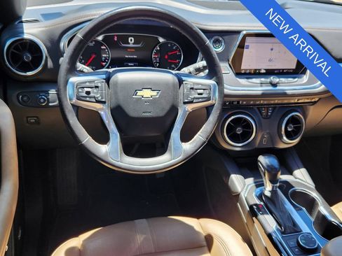 Used 2019 Chevrolet Blazer Premier w/ Sun and Wheels Package AWD/4WD image 9