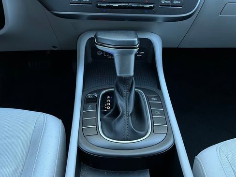 Used 2025 Hyundai Kona SEL image 23