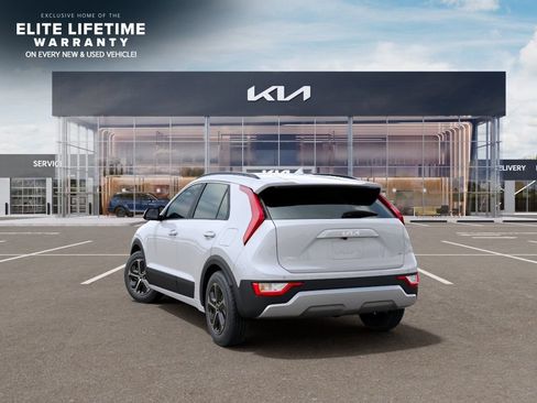 New 2026 Kia Niro EX FWD image 5