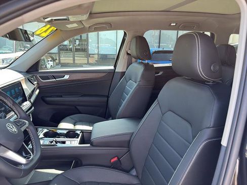 New 2026 Volkswagen Atlas SEL AWD/4WD image 15
