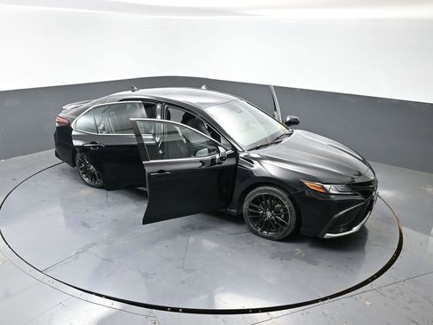 Used 2023 Toyota Camry XSE image 58