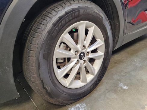 Used 2019 Kia Sorento FWD image 31