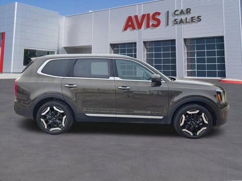 Used 2025 Kia Telluride S image 5