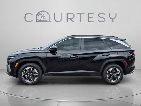 New 2026 Hyundai Tucson SEL AWD/4WD image 2