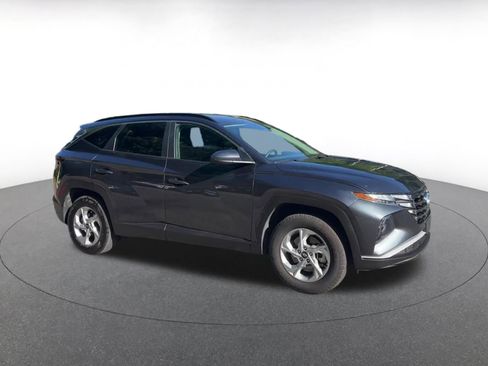 Used 2024 Hyundai Tucson SEL AWD/4WD image 2