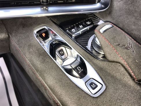 Used 2021 Chevrolet Corvette Stingray Premium Conv w/ Z51 Performance Package image 20