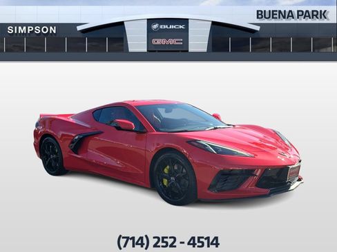 Used 2020 Chevrolet Corvette Stingray Preferred Cpe w/ 2LT Preferred Equipment Group RWD image 2