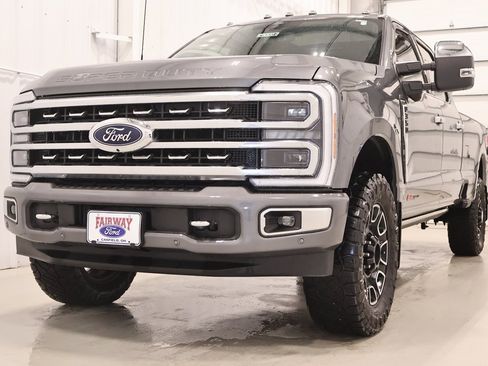 Certified 2024 Ford F350 Platinum image 6