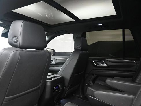 Used 2023 Chevrolet Tahoe LT w/ LT Signature Plus Package AWD/4WD image 27