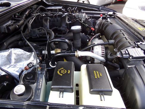 Used 2004 Ford Explorer Sport Trac XLT image 73