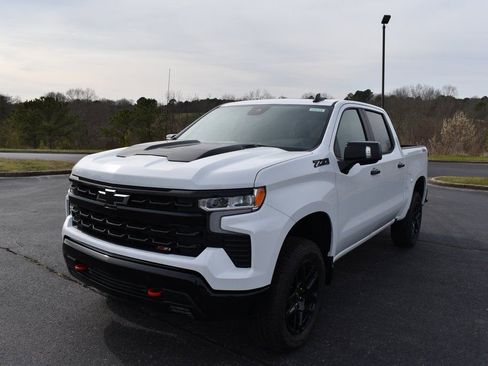 New 2026 Chevrolet Silverado 1500 LT Trail Boss w/ LT Trail Boss Premium Package AWD/4WD image 2