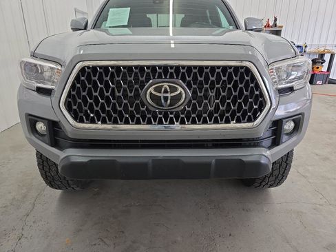 Used 2019 Toyota Tacoma TRD Off-Road image 17