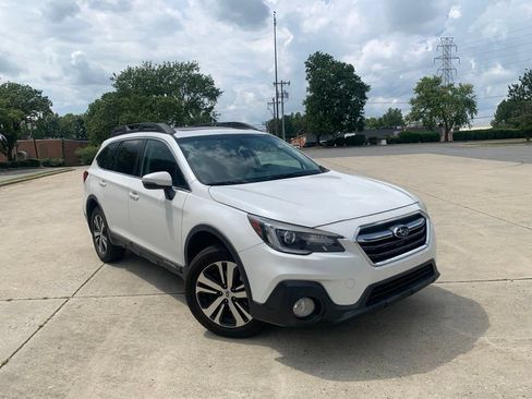 Used 2019 Subaru Outback 2.5i Limited w/ Protection Package #1 AWD/4WD image 5