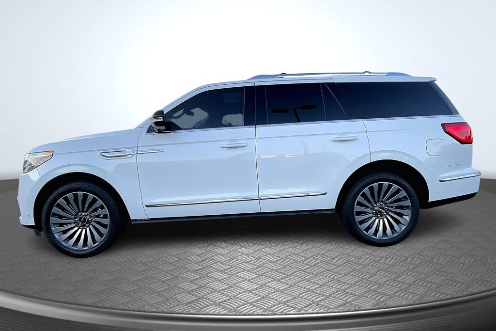 Used 2020 Lincoln Navigator Reserve AWD/4WD image 8