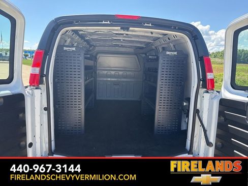 New 2025 Chevrolet Express 2500 Work Van w/ Driver Convenience Package image 29