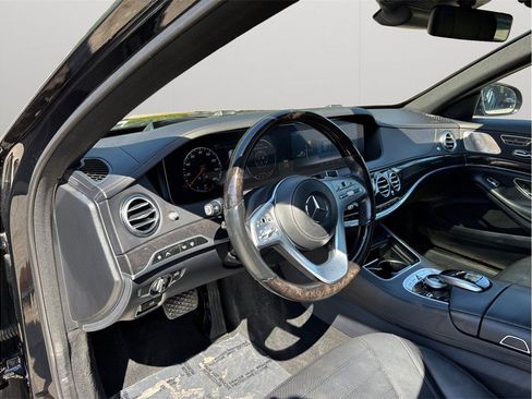 Used 2019 Mercedes-Benz S 560 4MATIC Sedan image 6