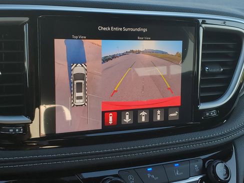 New 2026 Chrysler Pacifica Select image 25