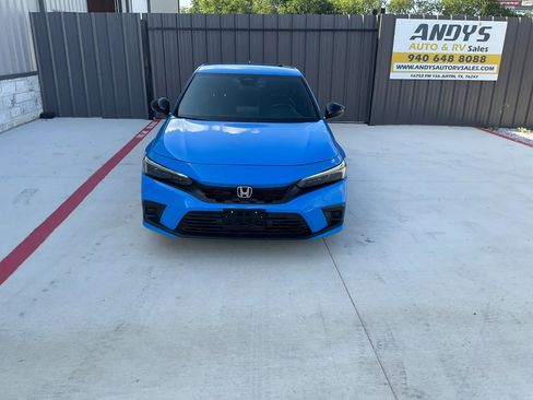 Used 2023 Honda Civic Sport image 2