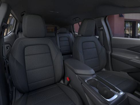 New 2026 Chevrolet Equinox EV LT image 16