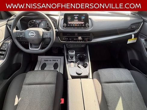 New 2026 Nissan Rogue SV w/ Cold Weather Package AWD/4WD image 19