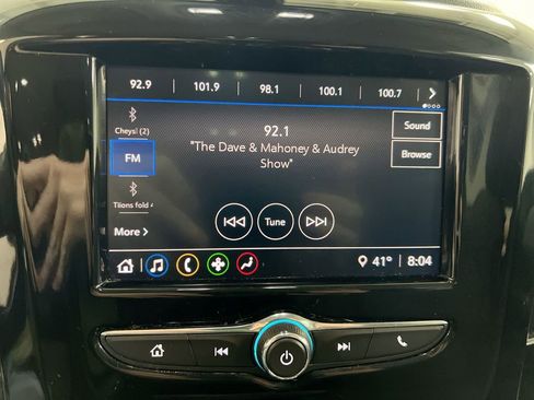 Used 2021 Chevrolet Traverse LT image 14