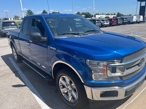 Used 2018 Ford F150 XLT w/ Equipment Group 301A Mid RWD image 2