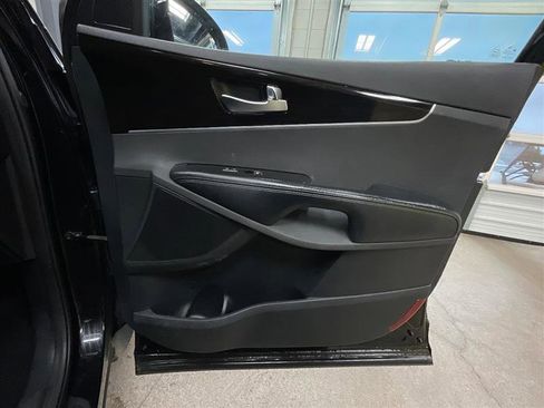 Used 2020 Kia Sorento EX image 28