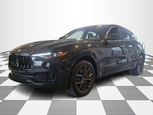 Used 2024 Maserati Levante GT Ultima AWD/4WD image 7