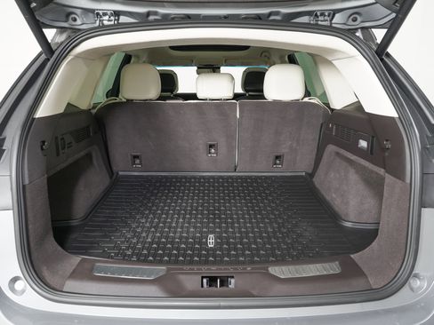 Used 2024 Lincoln Nautilus Black Label w/ Jet Appearance Package (87T) image 11