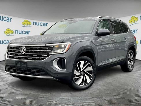 New 2026 Volkswagen Atlas SEL image 4