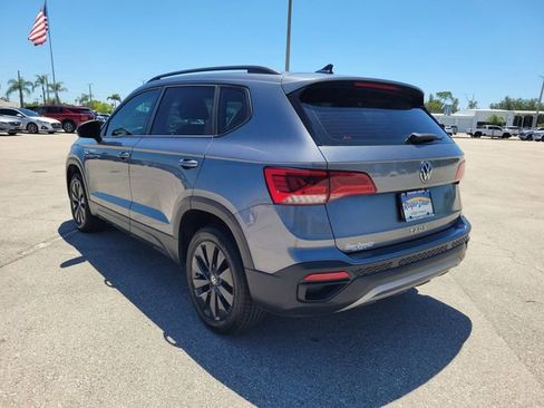 Used 2022 Volkswagen Taos S FWD image 3