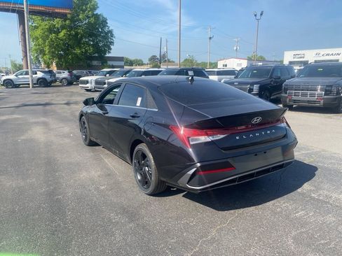 New 2026 Hyundai Elantra SEL Sport Premium FWD image 5