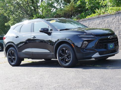 Certified 2023 Chevrolet Blazer LT w/ Midnight/Sport Edition AWD/4WD image 9