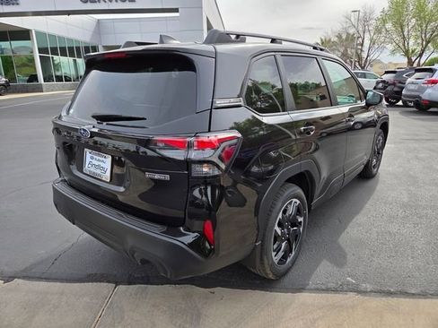 New 2026 Subaru Forester Premium AWD/4WD image 3