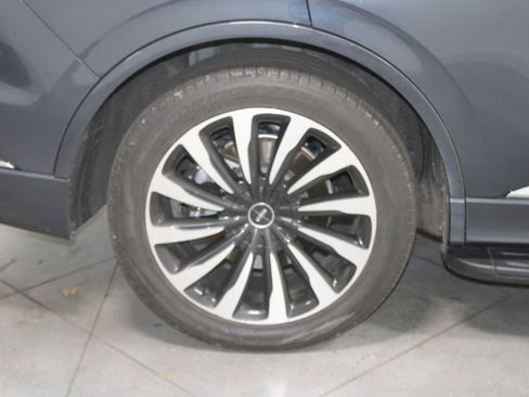 Used 2023 Lincoln Aviator Black Label Grand Touring image 13