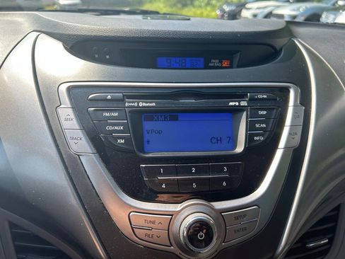 Used 2013 Hyundai Elantra GLS w/ Preferred Pkg image 26