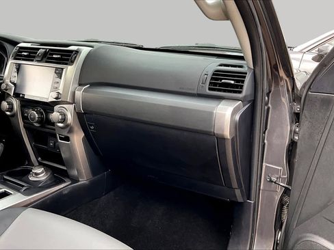Used 2023 Toyota 4Runner SR5 Premium w/ Moonroof Package AWD/4WD image 19