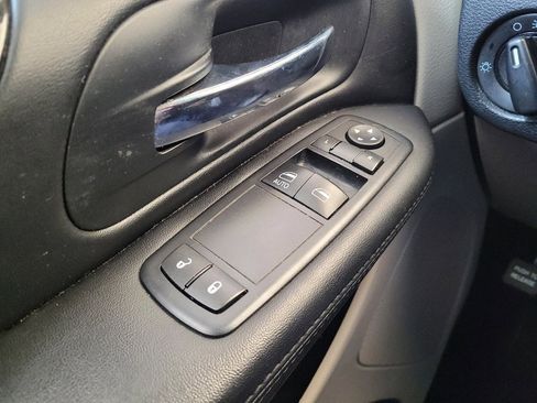 Used 2016 Dodge Grand Caravan SE w/ Quick Order Package 29E SE image 27