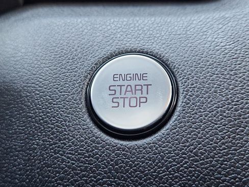 Used 2022 Kia Sorento EX image 23