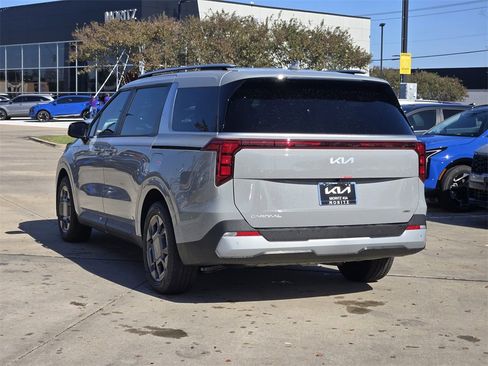 New 2026 Kia Carnival EX image 3