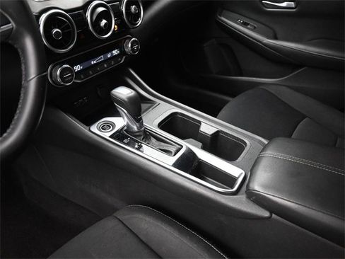 Used 2021 Nissan Sentra SV image 21